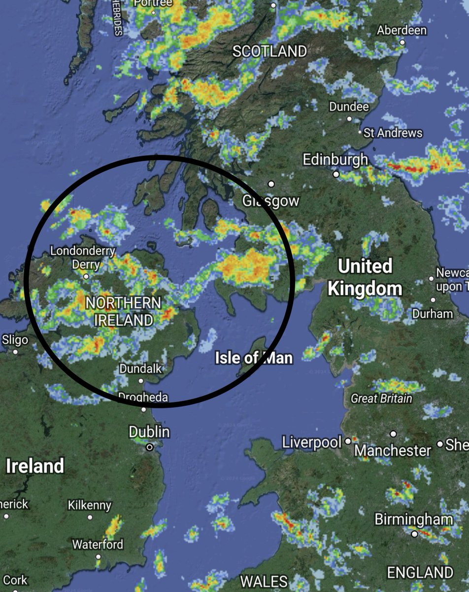 This is set to arrive later this evening so expect further blustery downpours with a chance of hail and thunder and lightning. Good job the outlook is better 👍