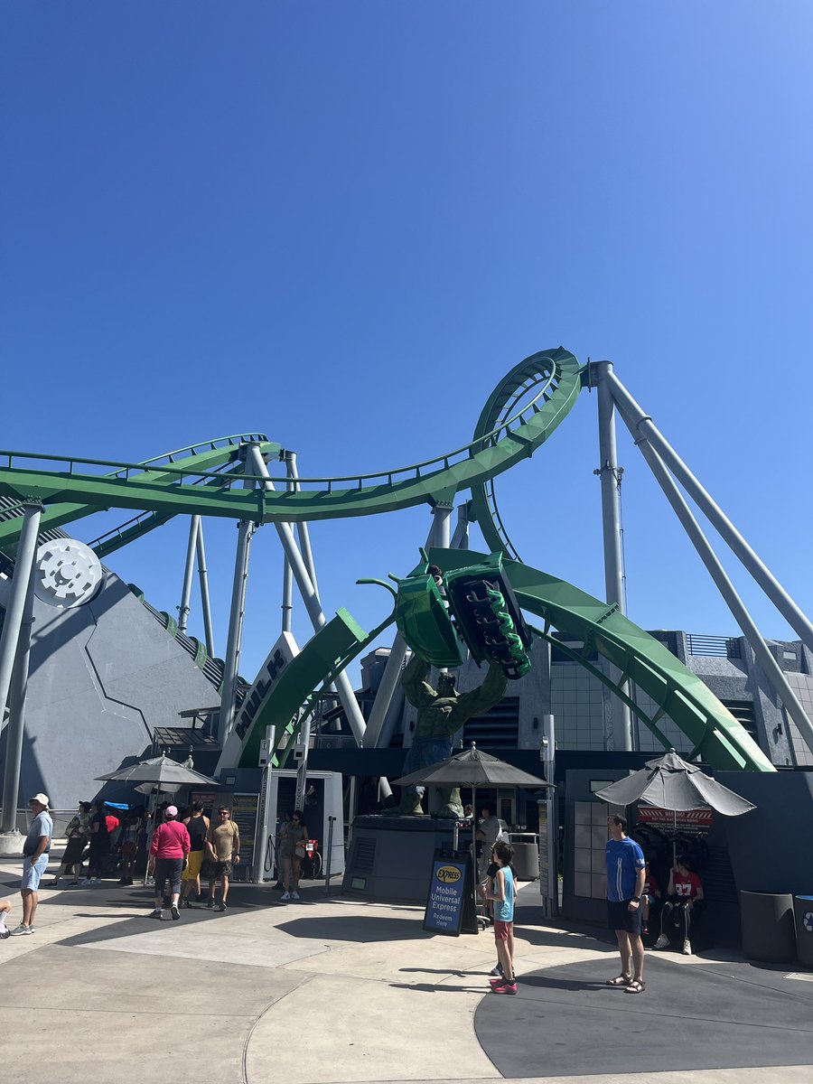 WhevonDite's tweet photo. The first time I ever rode one of these babies https://t.co/3iKEC65M82