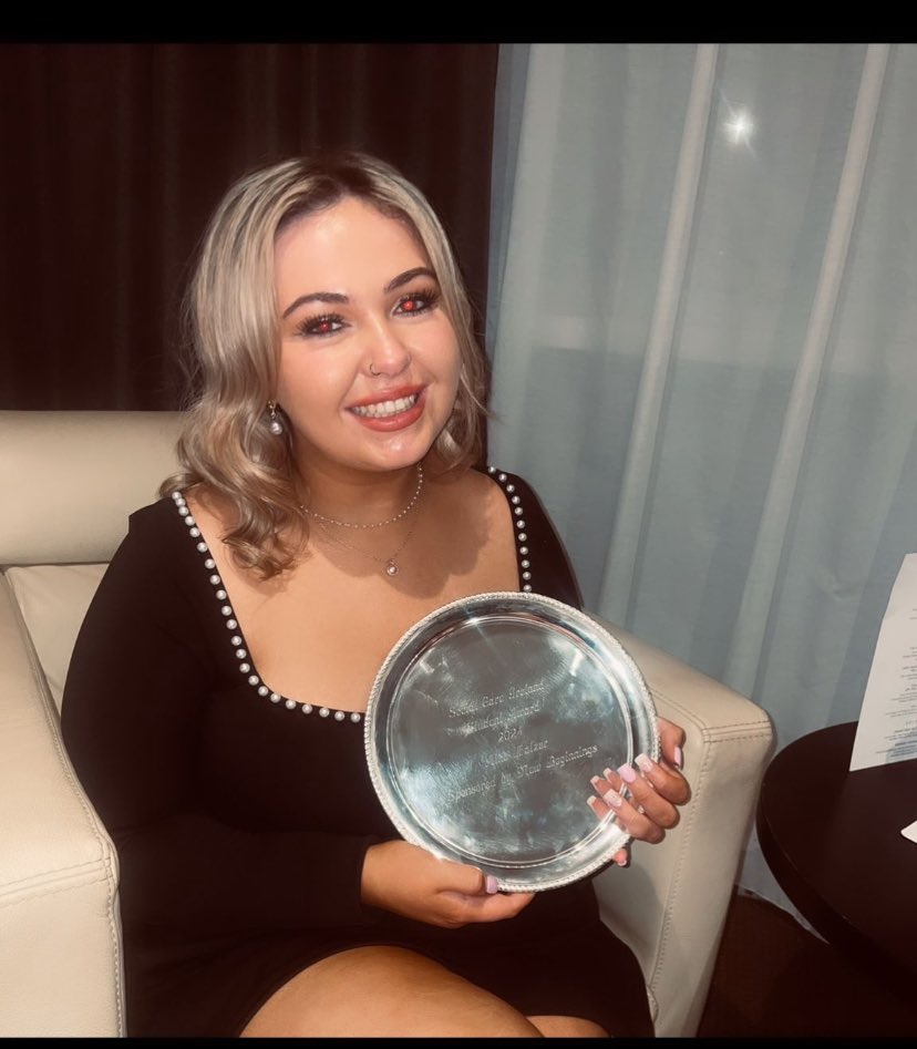 A massive congratulations to @ATUDonegal_ Health & Social Care student, incoming SU Welfare Officer & student rep on our @EUGREENalliance Aine Hatzer on her Social Care Ireland Student Award 🤩🥳@atu_ie @HealthyCampusIE