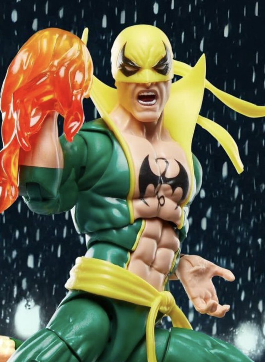 Iron Fist! New head sculpts, and costume parts for the upcoming Marvel Legends release.