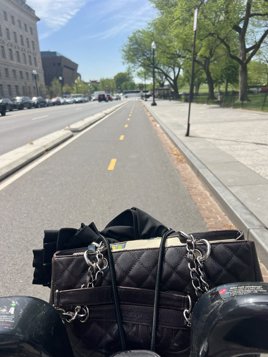 Beautiful day to bike the 3 miles from the hotel to US Capitol for my meetings on the hill today. We need more protected bike lanes in Sacramento - all over, not just downtown. #bikeshare #climatechange #exercise #captocap