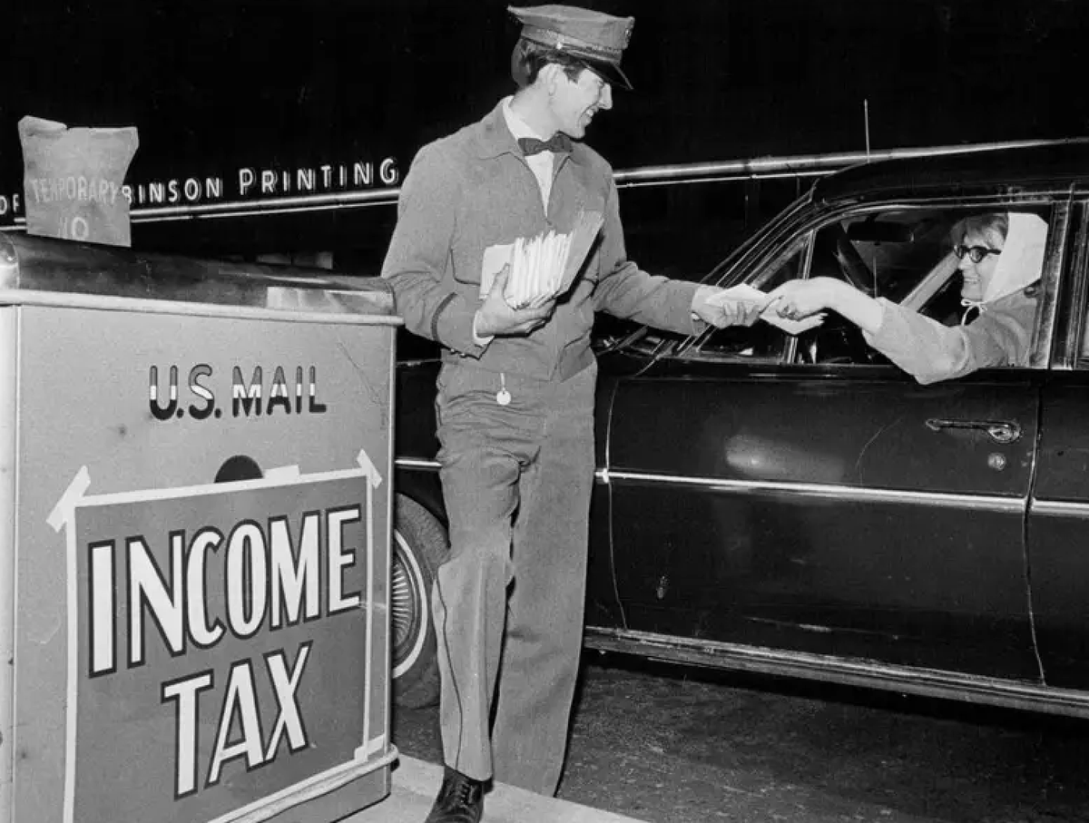 Doing everything online these days takes away the human connection that made people in the past so very happy to pay their taxes. linktr.ee/madisonontheair

#OldTimeRadio #audiofiction #audiodrama #fictionpodcast #taxes #madisonontheair