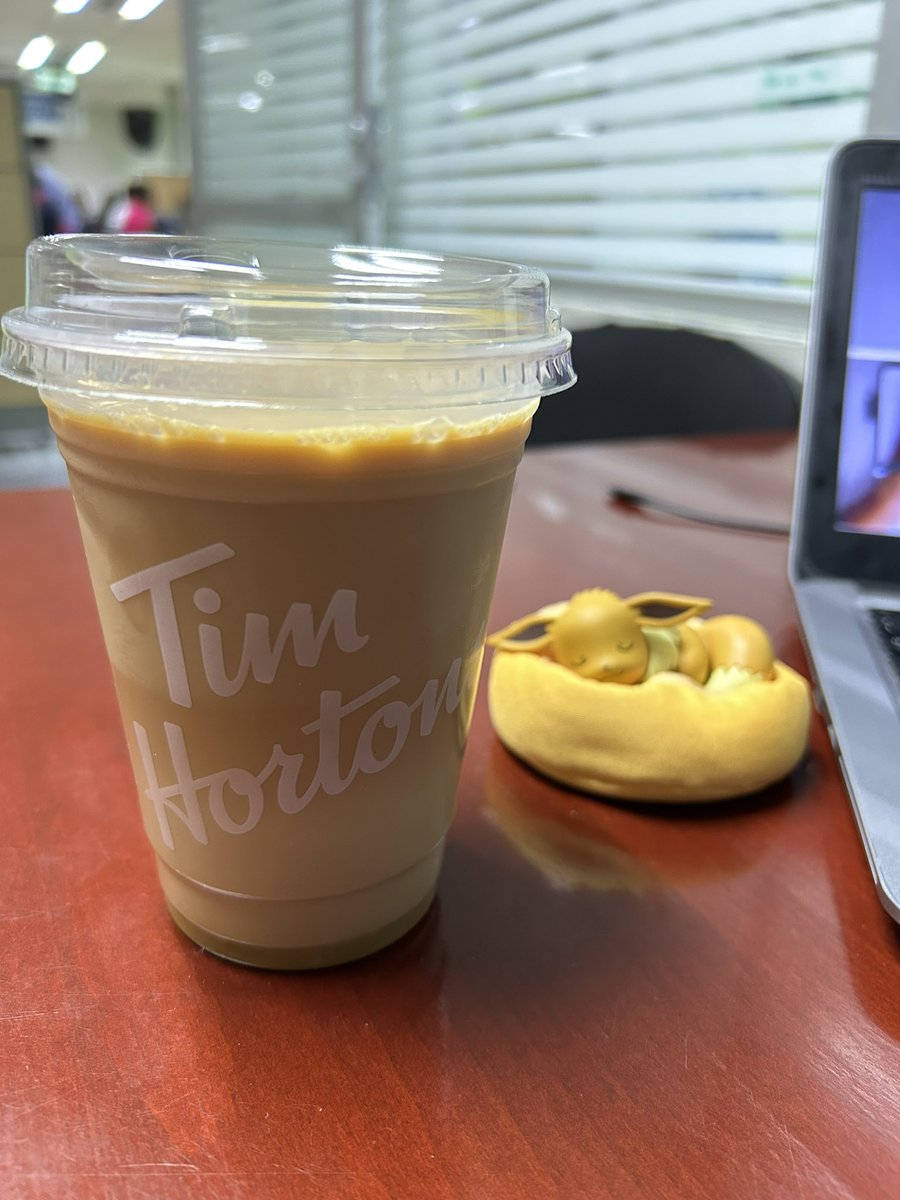 Cafecito frío porque la calocha está fuerte