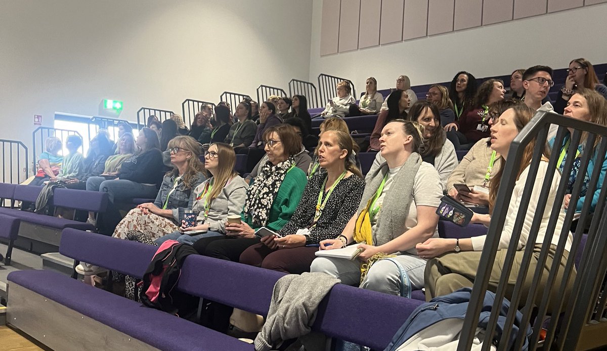 BedsSchTrust's tweet photo. Some of our lower and primary staff spent their inset day morning at the BEST Working Scientifically Conference held @PixBrookA
 
Thanks to all involved in organising and hosting (or taking these 📷!)...
 
@JoBESTScience @SLPHertsEssex @mrkingstsci @BESTEducation5 @AJS3110

1/2 https://t.co/ENIxMTHDNB