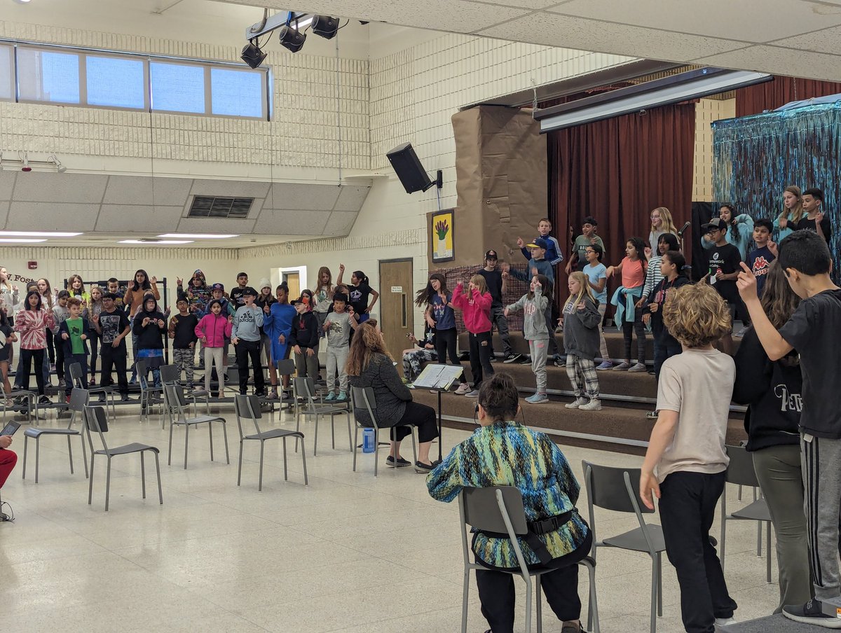 It's our musical week!! Our junior students are so excited to present "The Bandstand" for their families and friends this week. We're so proud of their hard work. 🎭🎵💃🏻🕺🏻