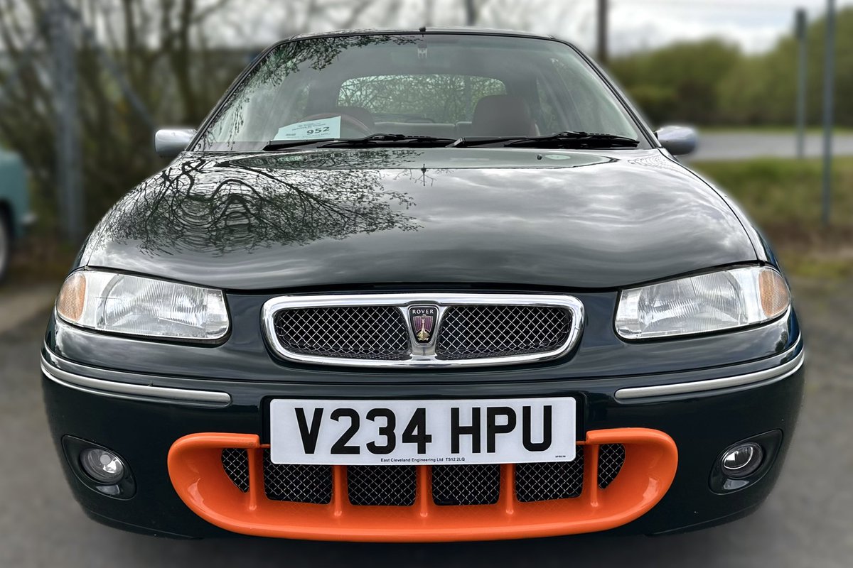 PaulWoodford84's tweet photo. Why does this old Rover have an orange grill? 🤔

~𝗪𝗥𝗢𝗡𝗚 𝗔𝗡𝗦𝗪𝗘𝗥𝗦 𝗢𝗡𝗟𝗬~ ⬇️ https://t.co/eXs2yjF7gH