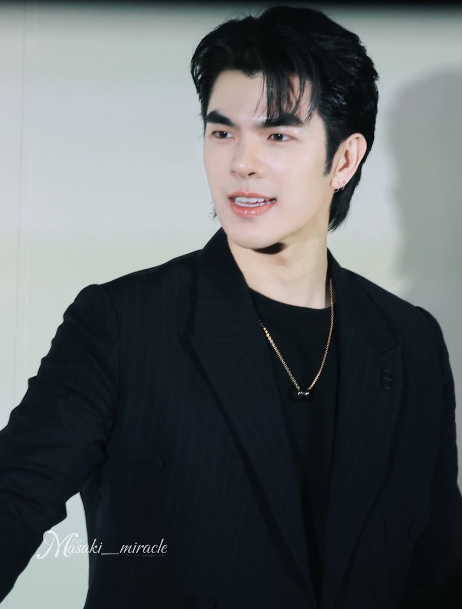 cute 📷

MILE AT RIMOWA SEOUL

#RIMOWAxMile
<a href="/milephakphum/">mile phakphum</a>