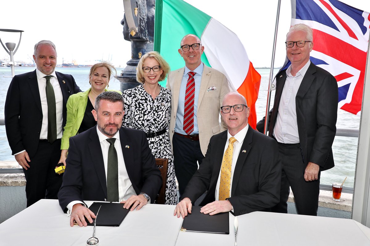 Only a week ago that this landmark agreement between #CruiseBritain and #CruiseIreland was signed! How time flies at Seatrade Cruise Global. Thanks to all! @PortofCork @BelfastHarbour @portlandharbour @UKinFlorida @IrelandCGMiami @rufusdrabble bit.ly/3W0sSMm