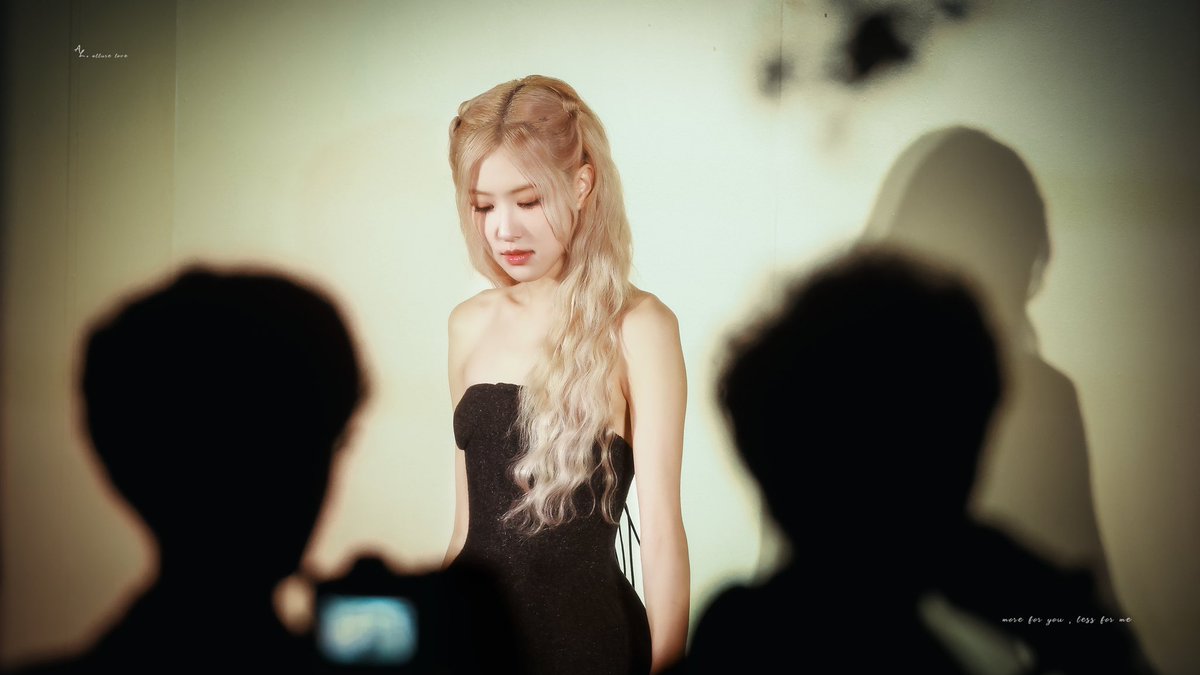 allurelove_rose's tweet photo. 240415 RIMOWA
🧳

 #ROSÉxRimowa #로제 #ROSÉ https://t.co/1LRT0xZm6e