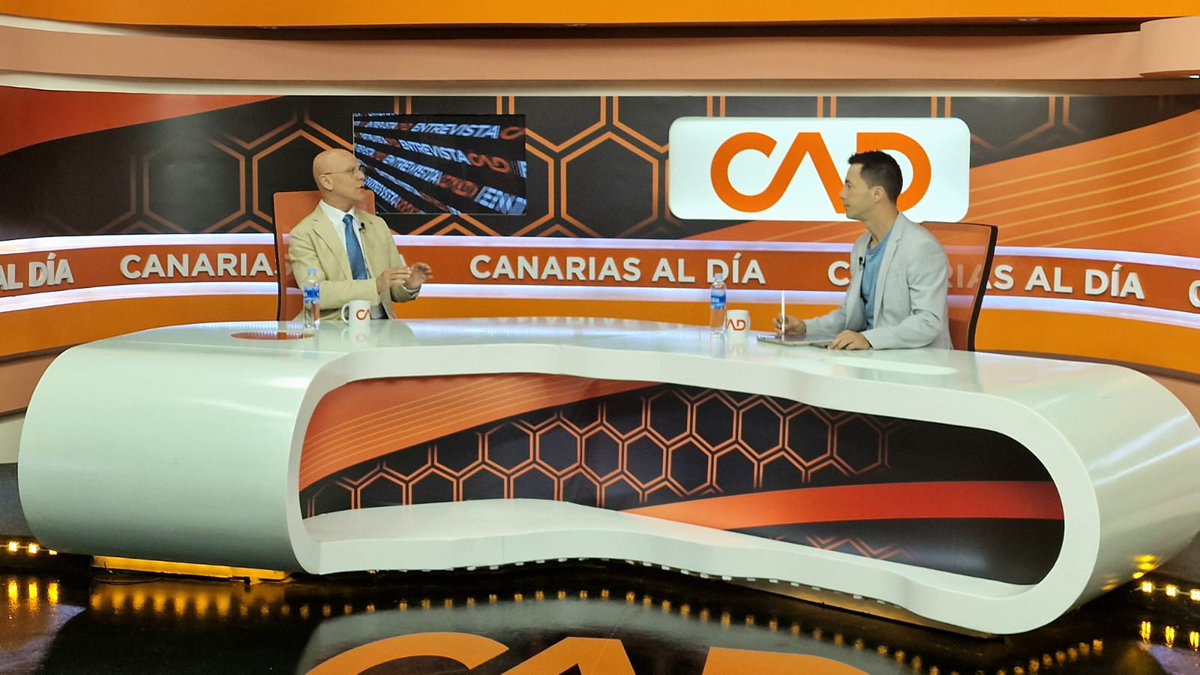 mirametvcom's tweet photo. 🟠 Este lunes, a partir de las 19:00 horas, @DavidCuestaTV entrevista al Diputado del Común, Rafael Yanes, después de que se conociera que la socialista, Lola Padrón, le sustituirá en el cargo https://t.co/OaHuQ78sXW