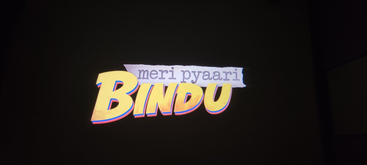 So randomly i decided to re-watch this movie...

The last half hour is the soul of the movie, how it slowly moves the point where they start playing 'Maana Ke Hum Yaar Nahin' - That is the cinema is live for. ❤️

#MeriPyaariBindu #AyushmannKhurrana #ParineetiChopra