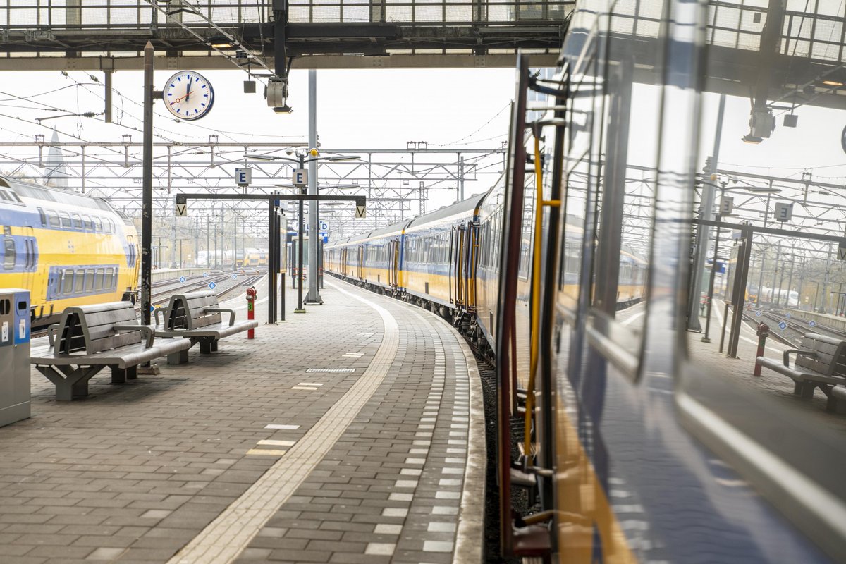 NS: NS klaar met geweldplegers en zet treinen zaterdagavond drie minuten stil dlvr.it/T5Wvx3