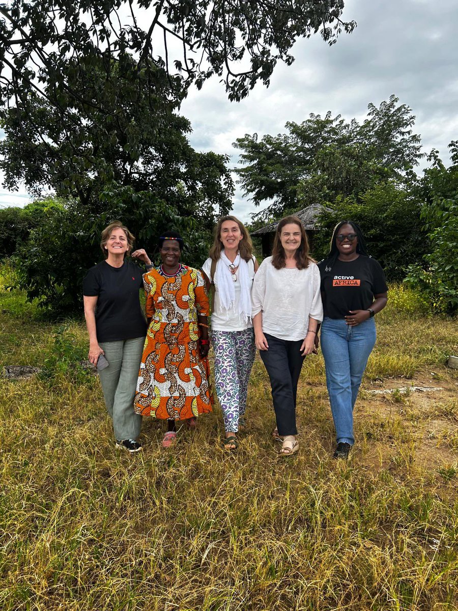 ¡Inspiración en estado puro! Hemos tenido el honor de reunirnos con #ThereseKachindamoto, una #líder increíble cuyos valores y labor están cambiando vidas. 

Ella ha sido una figura esencial en la defensa de los #derechosdelasmujeres de #Malawi […]👇🏼👇🏼
