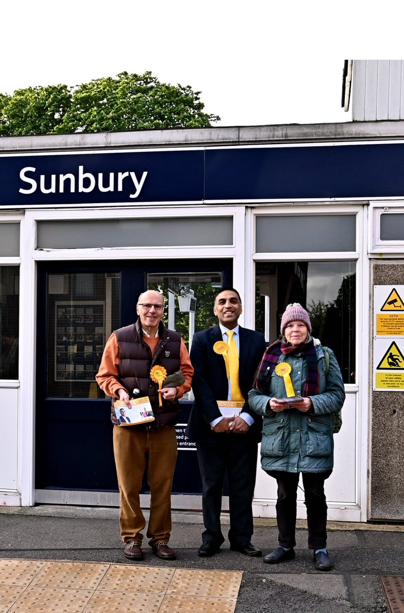 “We're Backing Paul Kennedy!' Spelthorne PPC Harry Boparai joined local Liberal Democrat colleagues at Sunbury station this morning to hand out leaflets promoting Paul Kennedy as the Police & Crime Commissioner for Surrey. The election takes place on 2nd May.