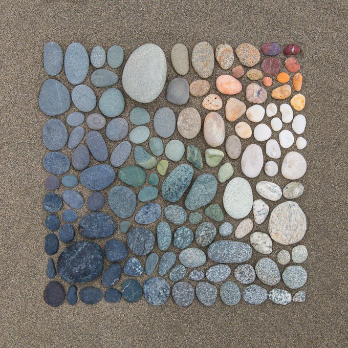 An entire spectrum of pebbles' colors [🪨 Emily Blincoe]