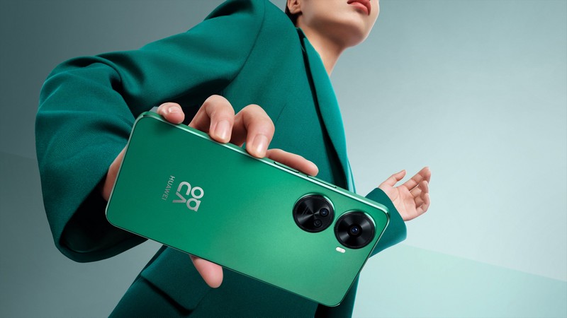 TECHNOSenior1's tweet photo. Huawei CBG wprowadza do sprzedaży w Polsce swoje najnowsze dzieła sztuki technologicznej - seria nova 12. Ta ekskluzywna linia debiutuje z trzema modelami: #nova12s, #nova12SE oraz #nova12i.
Jedną z najbardziej przyciągających cech tych smartfonów jest ich olśniewająca stylistyka, która zachwyca każdego miłośnika nowoczesnego designu. Ale to nie wszystko, co oferuje seria nova 12.
@PolskaHuawei 
https://t.co/pa6VlJ5O9e