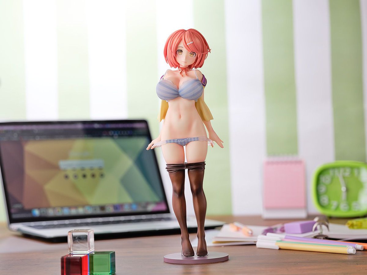 Why not take a break from work and spend some time with me? 💋 

#animefigure #lovecube #animegirl #eroge #daikikougyou