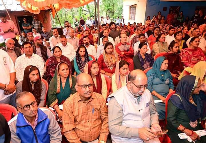 DrRajeevBJP's tweet photo. धर्मशाला में जनसंपर्क अभियान के अंतर्गत आयोजित कार्यक्रम में भाग लिया। मुझे पूर्ण विश्वास है कि धर्मशाला की जनता मोदी जी को लगातार तीसरी बार प्रधानमंत्री बनाने में हमारा सहयोग करेगी।

इस अवसर पर पूर्व मुख्यमंत्री व नेता प्रतिपक्ष श्री जयराम ठाकुर जी, कांगड़ा-चंबा लोकसभा क्षेत्र के प्रभारी श्री विपिन सिंह परमार जी, मण्डी लोकसभा सीट से प्रत्याशी सुश्री कंगना रनाउत जी, धर्मशाला विधानसभा सीट से प्रत्याशी श्री सुधीर शर्मा जी सहित पार्टी के अन्य पदाधिकारी व कार्यकर्ता उपस्थित रहे।
 #अबकीबार400पार