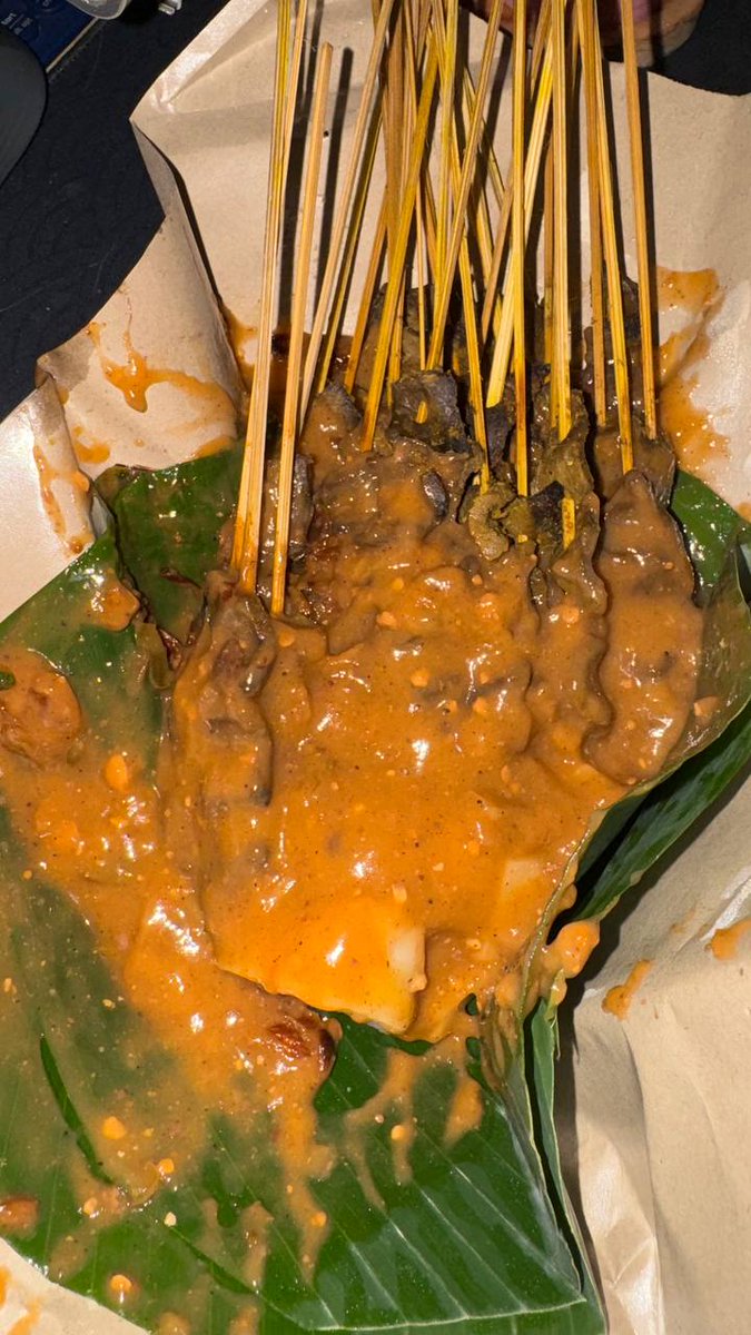 makan sate padang dulu fess