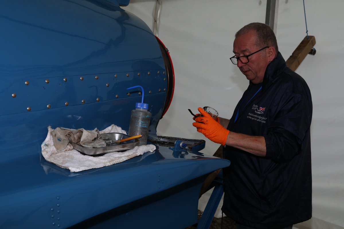 Baz put heart & soul into getting the steering absolutely perfect from end to end then, once it had  even used in anger, he gave it a strip inspection just to be 110%

#bluebirdk7 #TeamworkMakesTheDreamWork #Scotland #isleofbute #jetengine