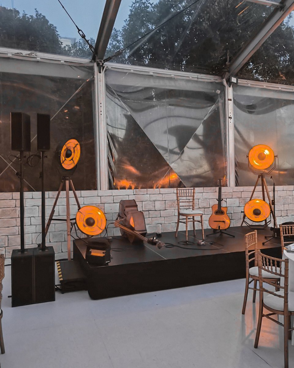 rcf_audio's tweet photo. TT 515-A and SUB 808-A unleashed in the stunning ambiance of Forte Da Cruz, Portugal.
-
Thanks, Rui Miguel for sharing!
-
-
#RCFcolumntuesday #RCFaudio #ExperienceRCF #repost #speakers #portablepa #portablespeaker #liveband #dj #djgear #djequipment #djlife https://t.co/2yS4xOJ3I1