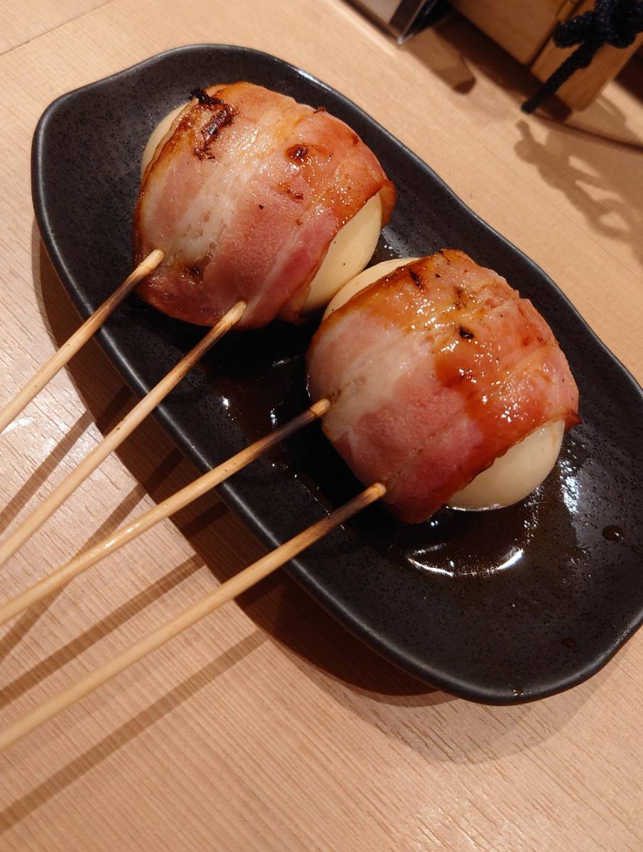 孝「翔が卵をひとくちで頬張ったときには超焦った(笑)」
優「意外にわんぱくさんですね(笑)」

#小野田翔生誕祭2024 #バズロ