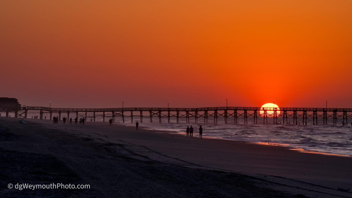 Looking good this morning in Cherry Grove! 📸 Don Weymouth. #scwx #ncwx