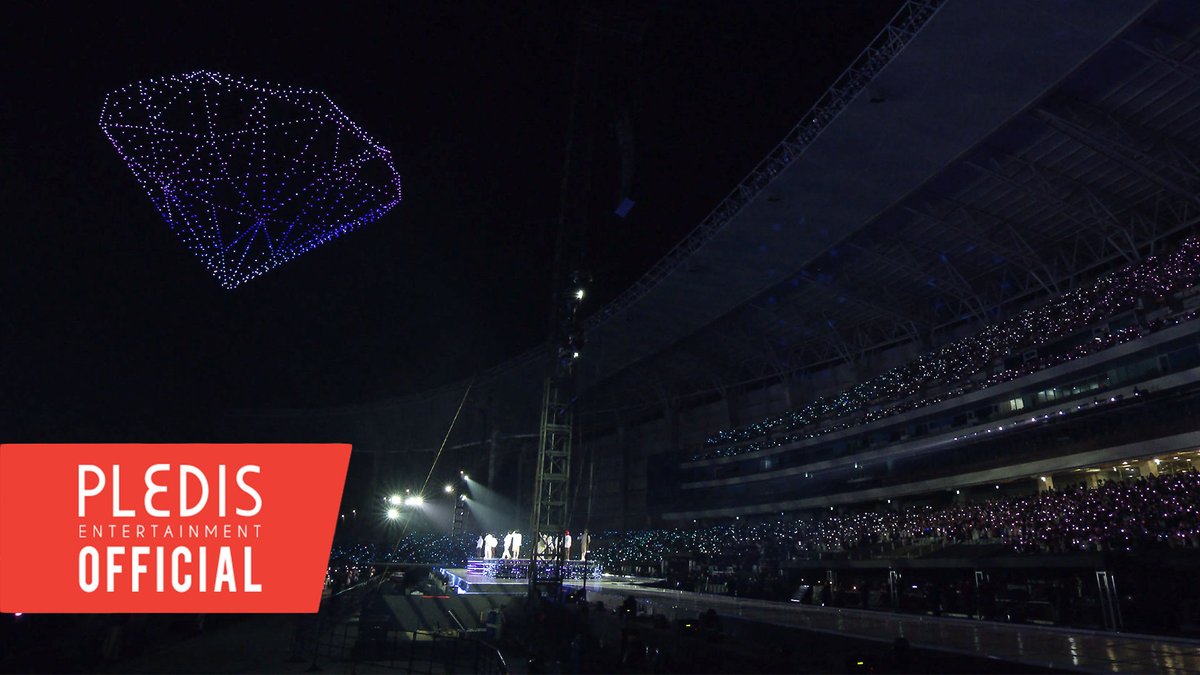 pledis_17's tweet photo. SEVENTEEN(세븐틴) - April shower, 겨우 (All My Love) @ SEVENTEEN TOUR 'FOLLOW' AGAIN TO INCHEON

▶️ https://t.co/bCTrsPYadm

#SEVENTEEN #세븐틴
#SVT_TOUR_FOLLOW_AGAIN_TO_INCHEON
#FOLLOW_AGAIN https://t.co/hN49krJXKz