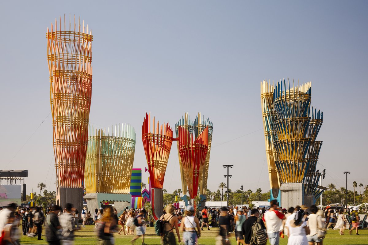 Discover this year's #Coachella #installations, including Monarchs: A House in Six Parts by HANNAH and Dancing in the Sky by Morag Myerscough. ow.ly/bJ2J50Rg363