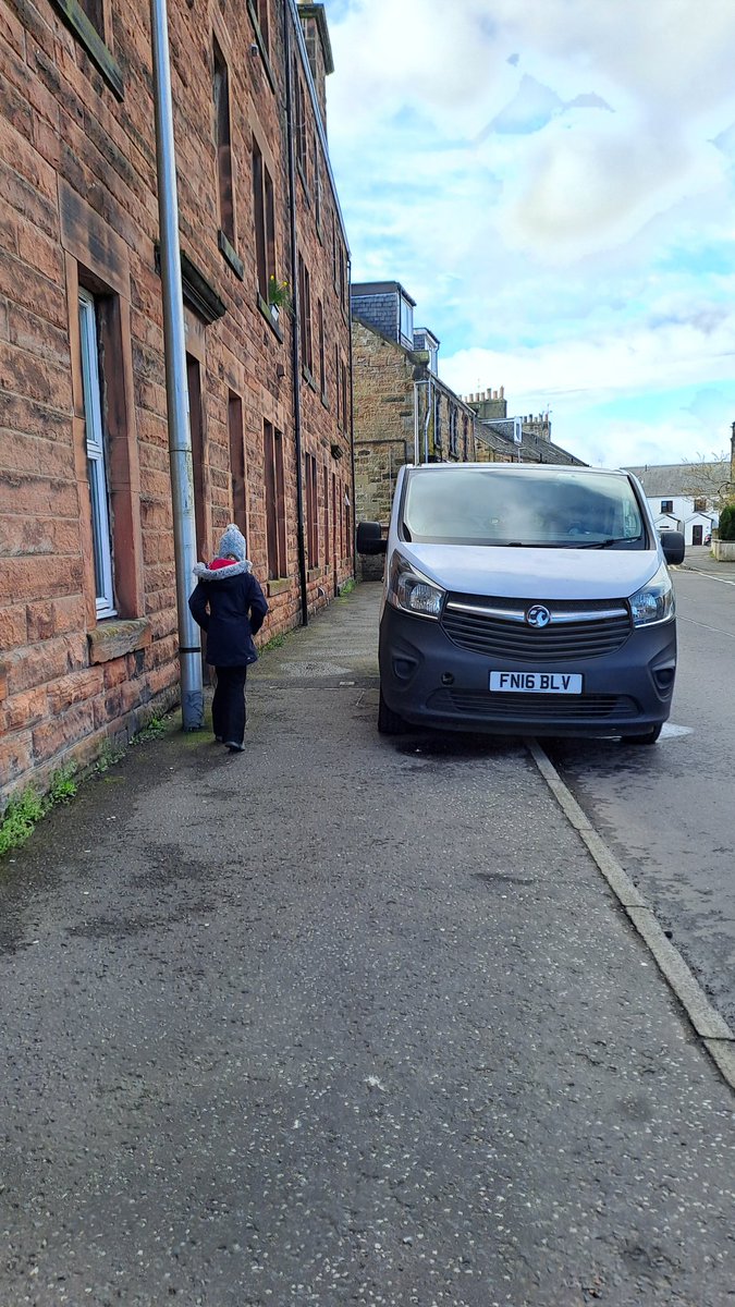 Still lacking any enforcement of the pavement parking ban @midgov