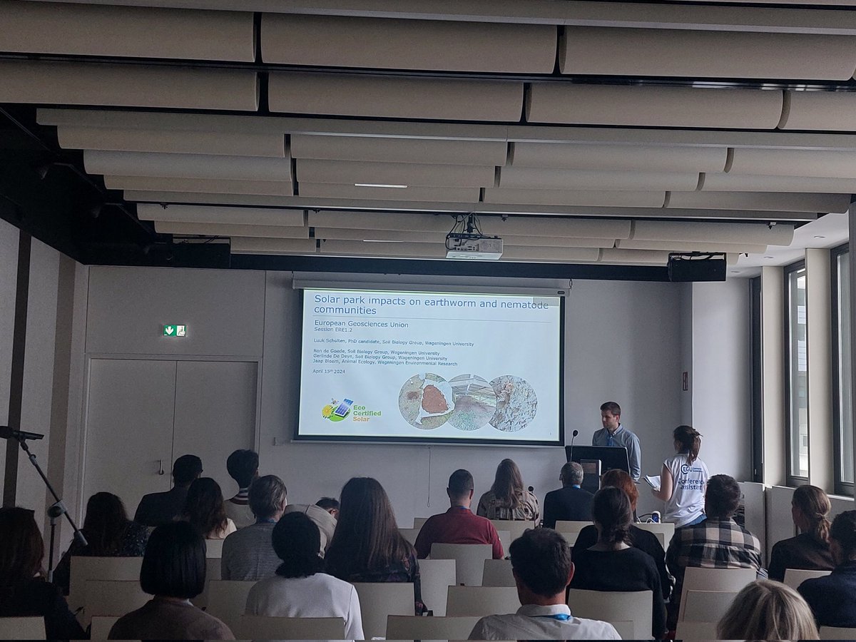 NikosVavlas's tweet photo. Fantastic talk from my colleague Luuk from @SBL_WUR at #EGU24 today! https://t.co/HHBenKyUYh
