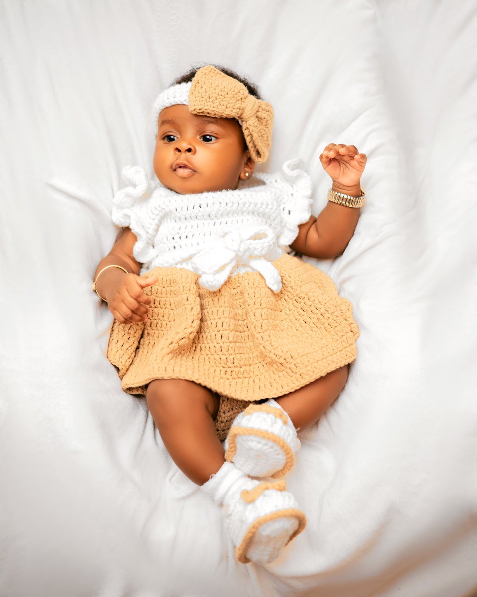 Unwa_'s tweet photo. Decided to come out of my hiatus from twitter to tell you guys that I’m now a mum. Me, Unwa, a mum 😂😂😂😂

And I birthed the most adorable baby ever 🥹🥹🥹 https://t.co/ANfhAH2UP7