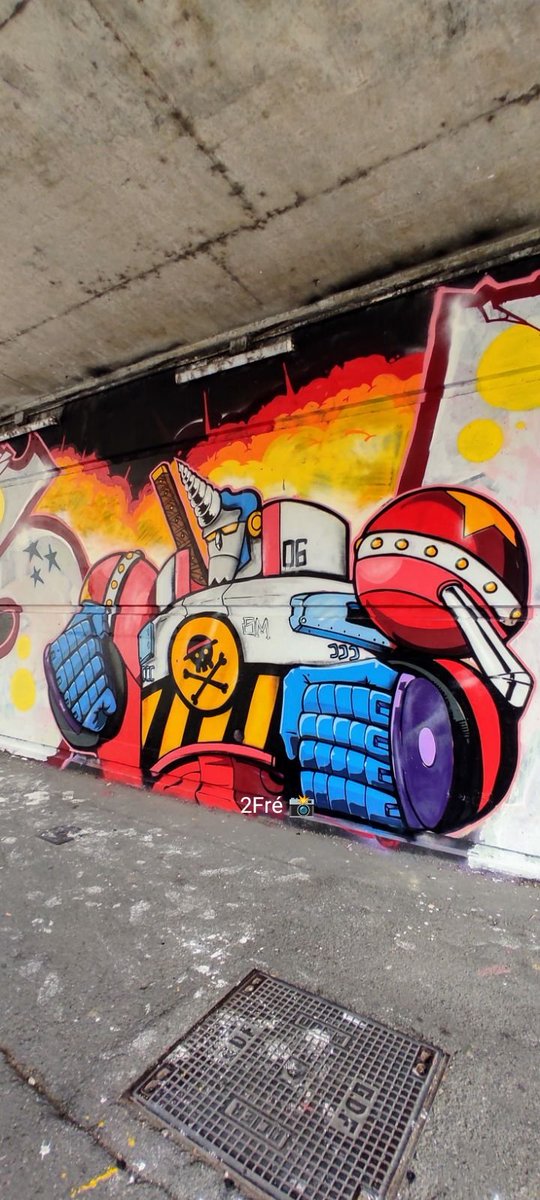 Monday #graffiti ya all.. #StreetArt (1day work by SonCityJack,SM).Nissa06