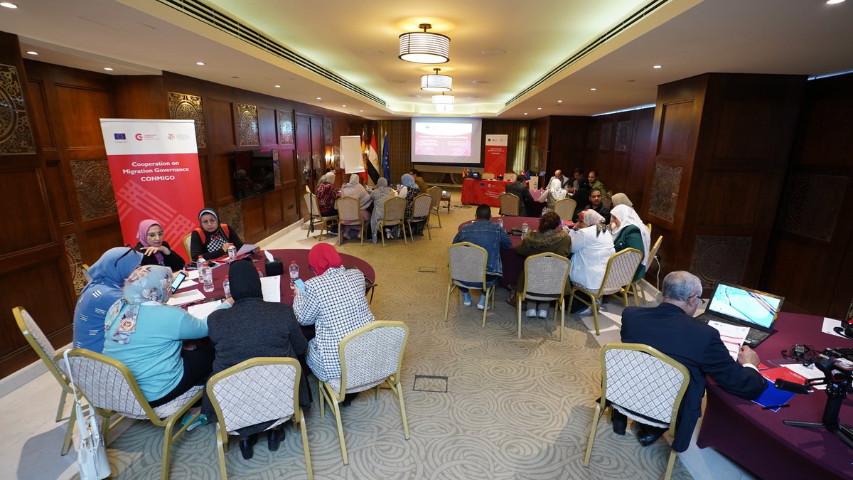 conmigoeg's tweet photo. 3-day training in #Alexandria to strengthen the capacities of the Childhood Protection Committees staff to combat illegal/ irregular migration. Day 1 focus on the role of NCCPIM&amp;TIP and the national child-at-risk protection system in Egypt
@CooperacionESP @EUinEgypt @AECIDEGIPTO https://t.co/PybhRavMFr