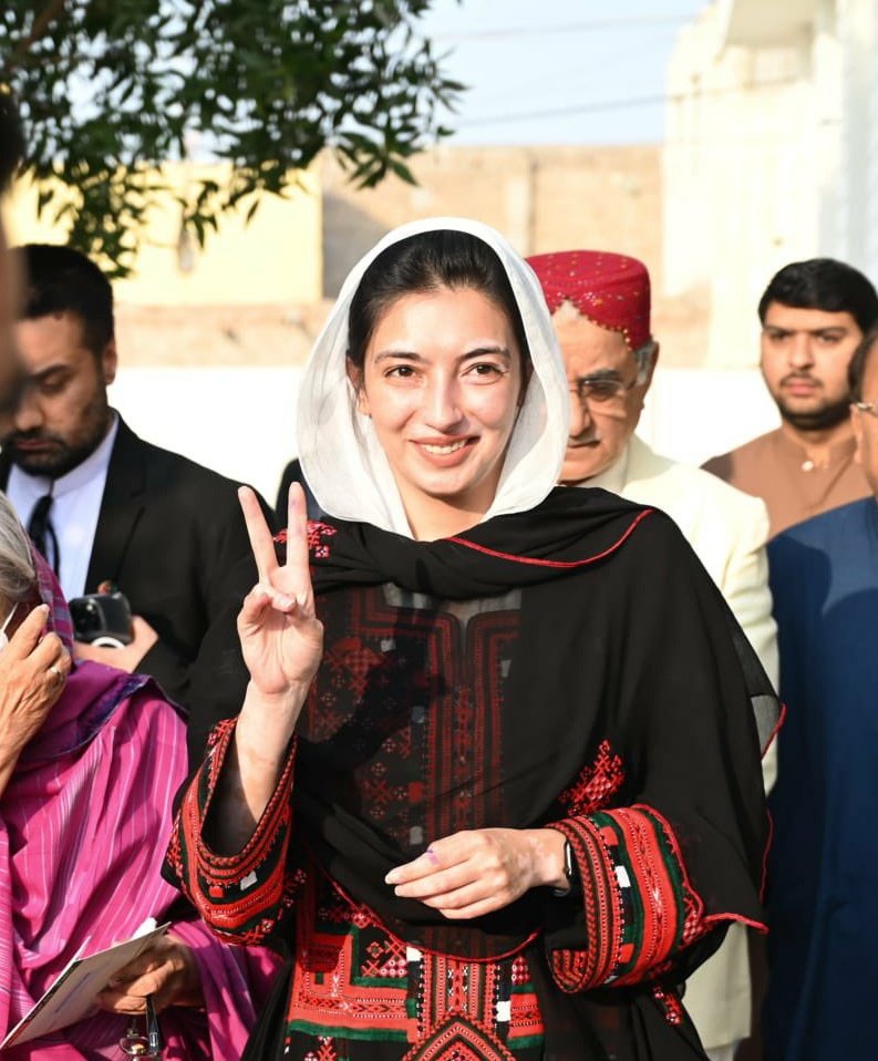 Today Bibi @AseefaBZ will take oath as Member of #NationalAssembly. EXCITED!  ❤🖤💚