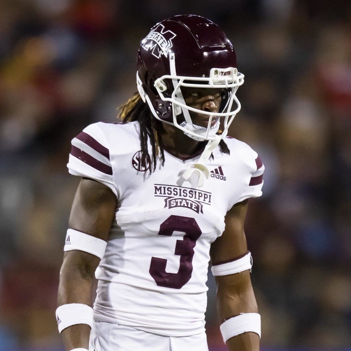 The #Browns will meet with CB Decamerion Richardson from Mississippi State this week. 

Richardson:
- 6’2” 188, 23 yo
- 4.34 40-yard dash
- 2023: 12 games, 79 tackles 👀, 7 PBU, 0 INT
- 90.3 PFF tackle grade (highest among SEC corners in 2023)
- 86.4 PFF defense grade (4th among…
