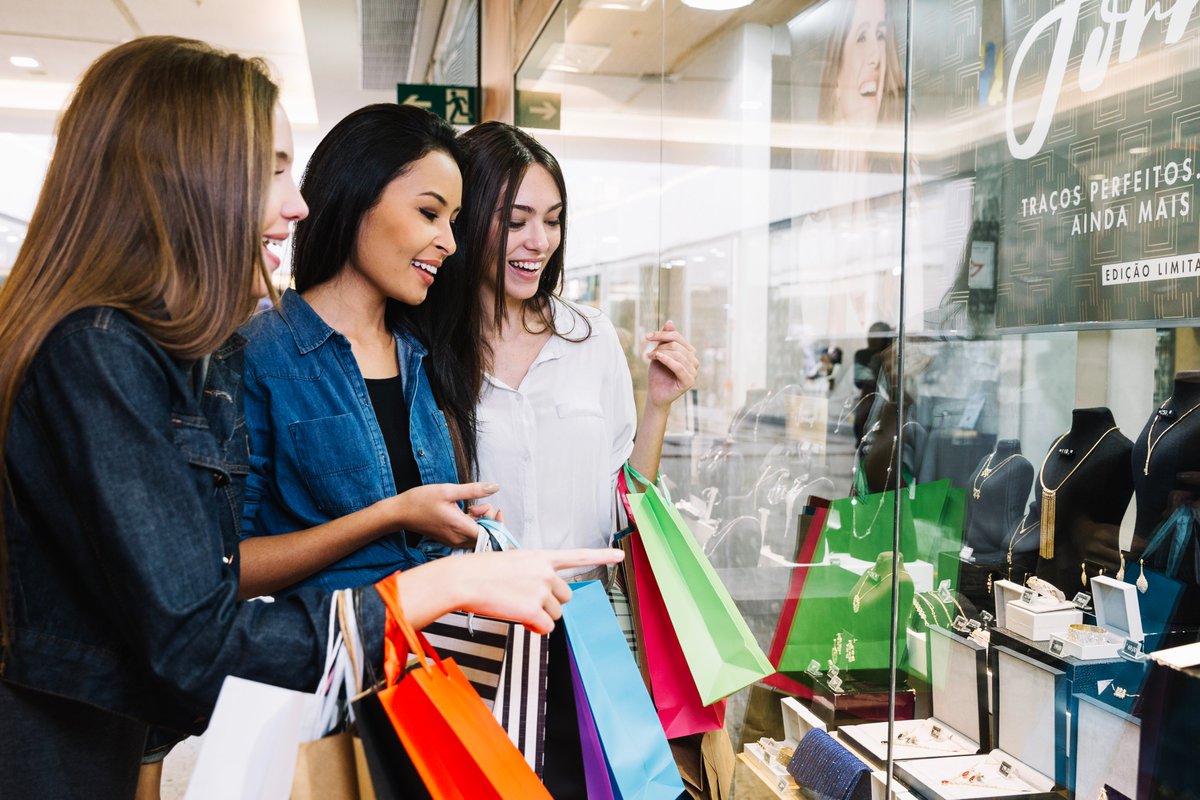 5/7 Customer satisfaction is paramount in retail operations, with every aspect contributing to a gratifying shopping experience. 🛍️ #CustomerExperience #RetailSuccess