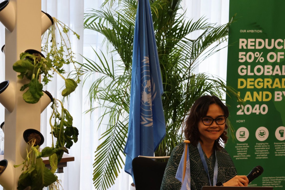 Prof. Dr. Daniel Karthe (@daniel_karthe) on Twitter photo Can #VerticalFarming be a part of the post-mining transition in regions like #Lusatia, asks <a href="/UNU_FLORES/">United Nations University-FLORES</a> researcher <a href="/afsalleh/">Atiqah Fairuz Salleh</a> at the <a href="/UNUniversity/">UN University</a> and <a href="/G20GLI_/">G20 Global Land Initiative</a> co-organized workshop on post-mining land restoration. Can #VerticalFarming be a part of the post-mining transition in regions like #Lusatia, asks <a href="/UNU_FLORES/">United Nations University-FLORES</a> researcher <a href="/afsalleh/">Atiqah Fairuz Salleh</a> at the <a href="/UNUniversity/">UN University</a> and <a href="/G20GLI_/">G20 Global Land Initiative</a> co-organized workshop on post-mining land restoration.