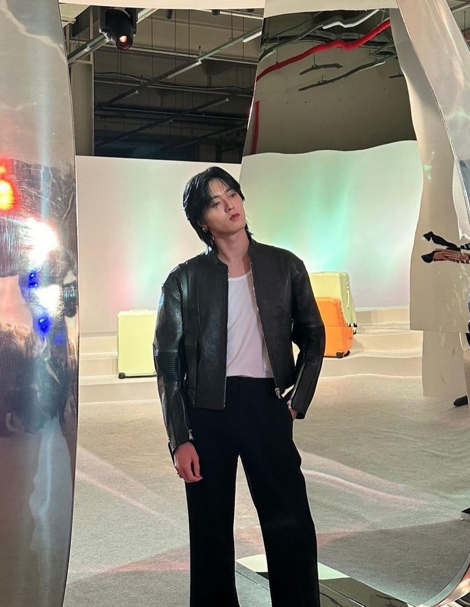 dailyharuto_'s tweet image. SIR