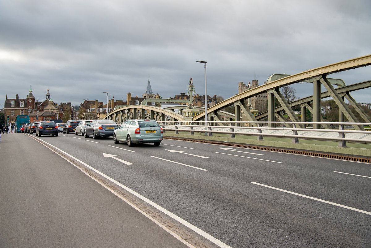 To mark the 54th birthday of the New Bridge, this evening the Old Bridge will be illuminated red and gold.
The New Bridge was constructed on the route of a former railway bridge. You can find out more here: rbt.org.uk/bridges/curren…