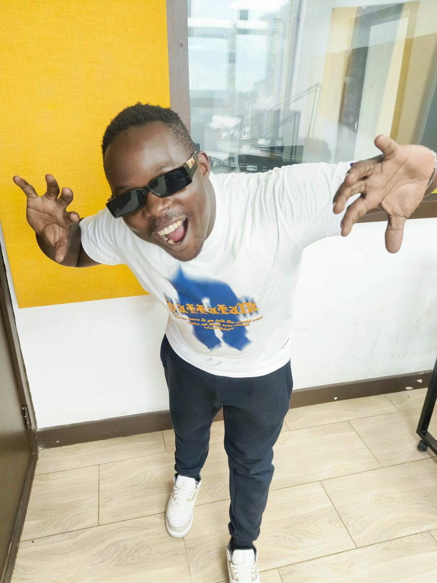 Idhaa ni ya #goteana @GhettoRadio895 tuko rada yako na Bonoko deh, tuchapiane