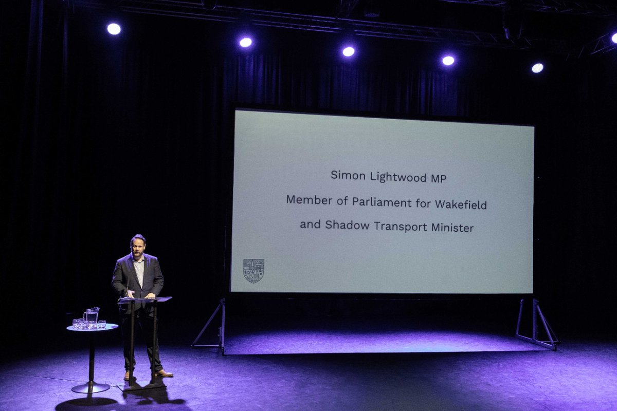 It was an honour to speak at the Civic Voice Spring Convention at @CAPACOLLEGE over the weekend. Thank you very much to @MrTrickett @WakefieldCivicS for organising such a positive event, celebrating our beautiful city's incredible potential and rich heritage.