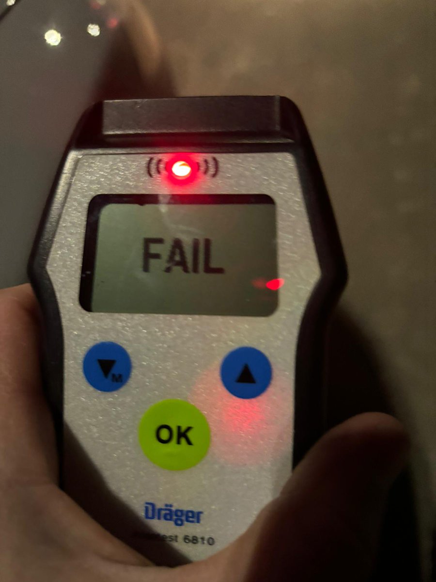 Thanks to the citizens who called 911 to report potential impaired drivers. #AuroraOPP arrested & charged 2 drivers with #ImpairedDriving on #Hwy400 and 1 on #Hwy404.  One blew almost 4x the legal limit. Two drivers charged #DangerousDriving & one with possession of drugs. ^nm