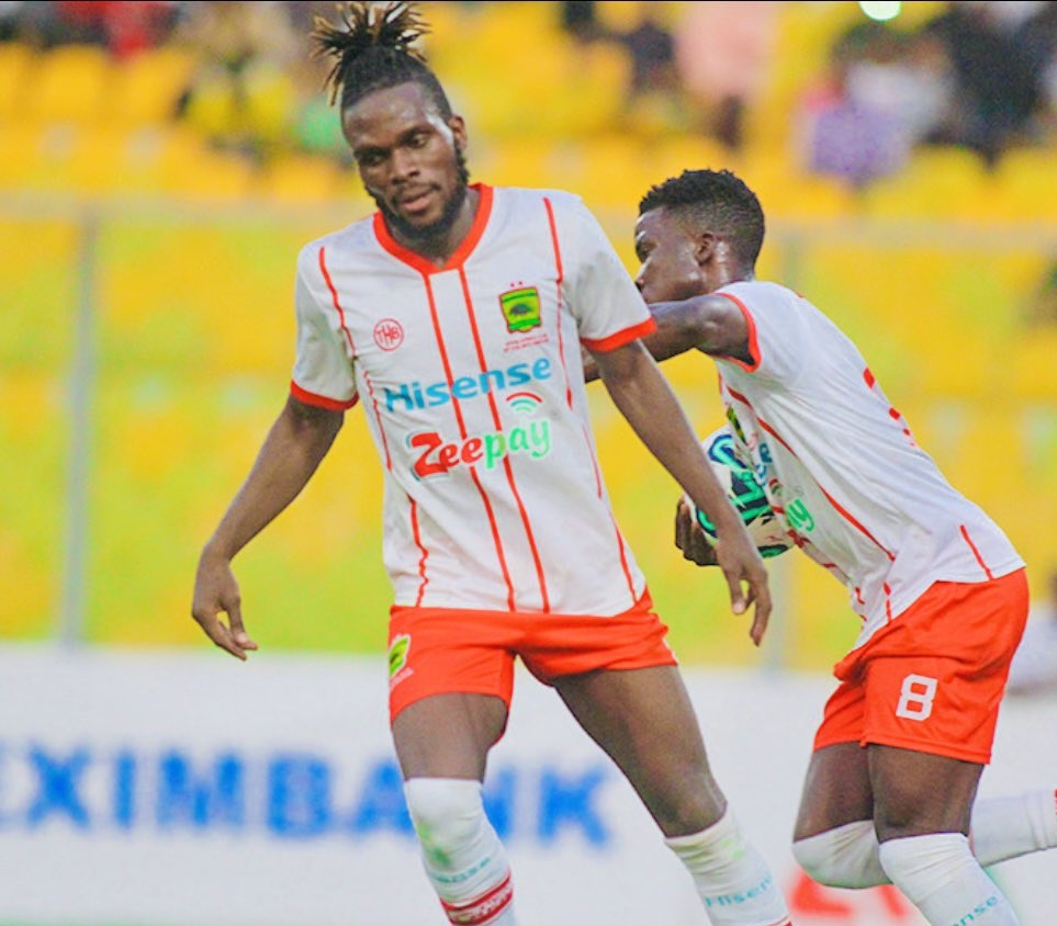 24-year-old Steven Mukwala is the highest paid Player in Ghana Premier League.

He earns $2,000 (GHC28,886) monthly at Asante Kotoko.

He plays for the Ugandan men's national team.