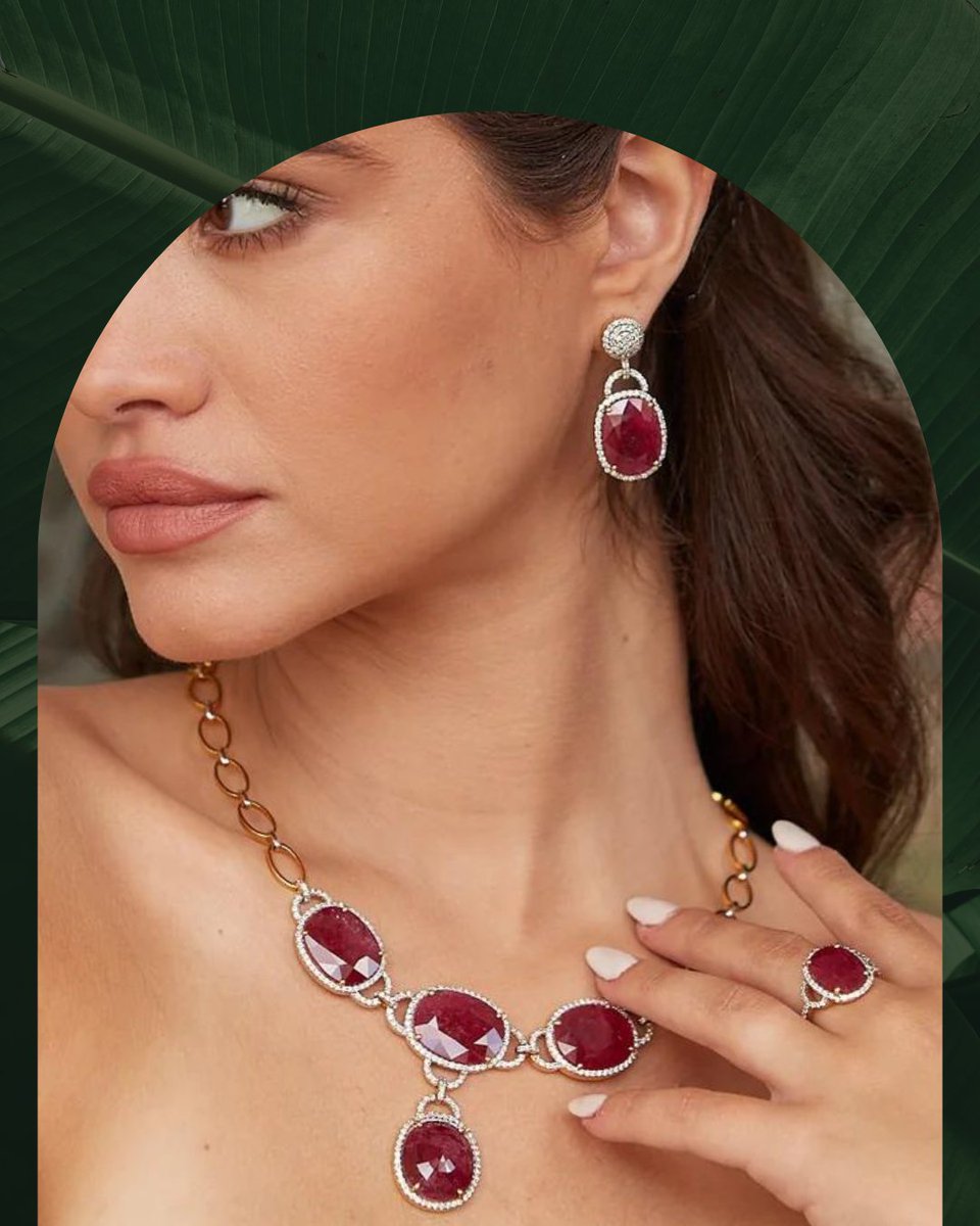 Tresor__'s tweet photo. Whispers of elegance, shouts of luxury. 
Our ruby drop earrings embody the grace of a modern empress.

#RubyRadiance #EleganceElevated #LuxuryLifestyle #TresorJewels
#HighEndElegance #StatementEarrings #GemstoneGlamour 
#FineJewelryDesign #SophisticatedStyle #HeirloomQuality https://t.co/aQxiL7Ylsn
