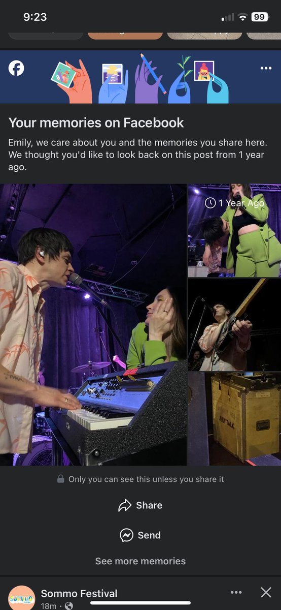 _EmAnne's tweet image. It was one year ago today Peter from @julytalk smoked my husband in the head with his mic stand mid song 😂 
@leah_fayy what’s his beef? He also nearly strangled him with his guitar cable while crowd surfing in the past as well 😂💀