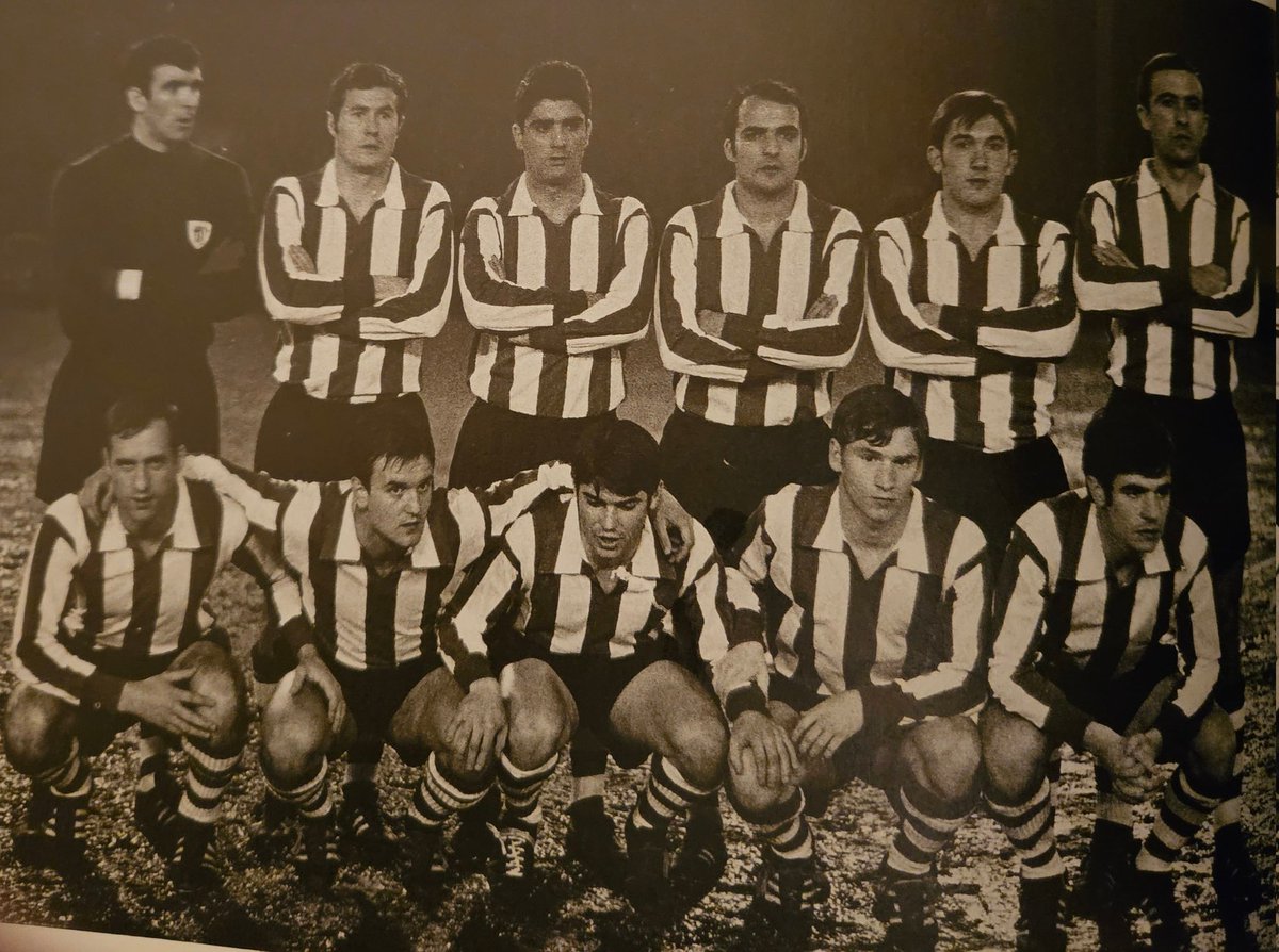 Iribar, Zugazaga, Echeberria, Sáez, Igartua y Larrauri; Argoitia, Uriarte, Arieta, Clemente y Rojo. 19 de marzo de 1969. Glasgow. Ibrox Park.