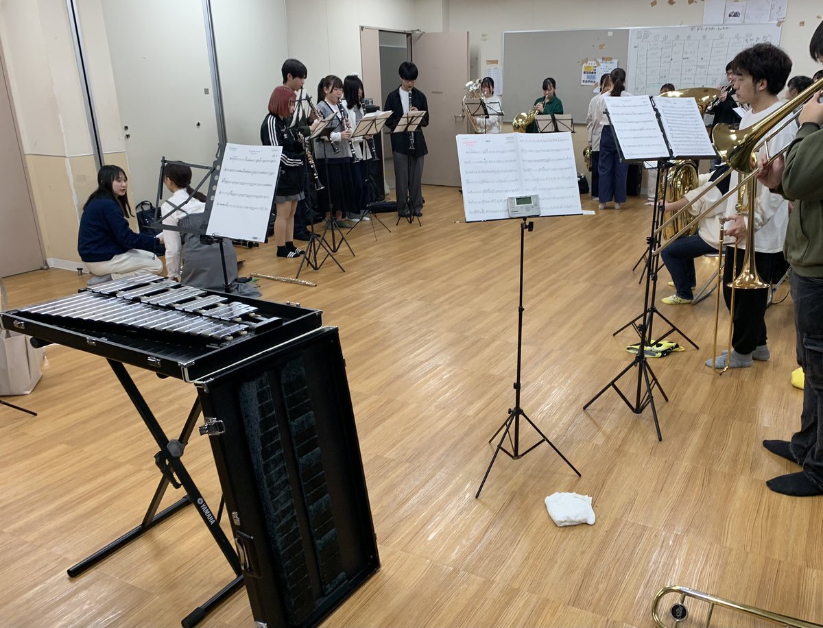 こんばんは🌟
本日も見学・体験を行い、14人の新入生に入部していただきました！
まだまだ見学・体験・入部受け付けていますので気軽にお越しください！