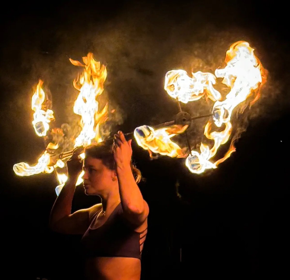 I was walking with my daughter along the #Thames at midnight and happened upon this lady on the #foreshore #fire