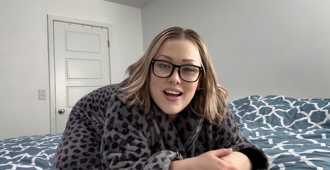 #monday #morning #mondaymotivation  #loveyourself #curvymodel #bbwlove #beautiful #curvywoman #beauty<a href="/tag/monday"class="tags">#monday</a><a href="/tag/morning"class="tags">#morning</a><a href="/tag/mondaymotivation"class="tags">#mondaymotivation</a><a href="/tag/loveyourself"class="tags">#loveyourself</a><a href="/tag/selfie"class="tags"><span>#selfie</span></a><a href="/tag/beautiful"class="tags"><span>#beautiful</span></a><a href="/tag/beauty"class="tags"><span>#beauty</span></a><a href="/tag/photography"class="tags"><span>#photography</span></a><a href="/tag/makeup"class="tags"><span>#makeup</span></a>